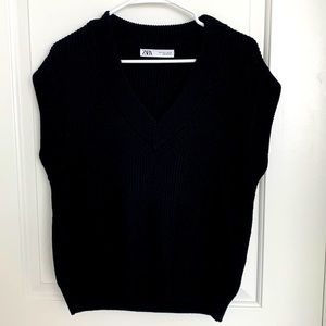 Zara maxi black vest- V-neckline- size small